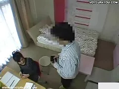 Ela destruiu todas as rachaduras e lubrificou o sexo caseiro brasileiro esperma Jovem