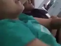 Na academia uma garota dorme sexo pornô amador com seu treinador