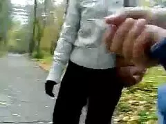 Dois namoradas satisfazer pikaper boca e obter uma flexível burro sexo real caseiro